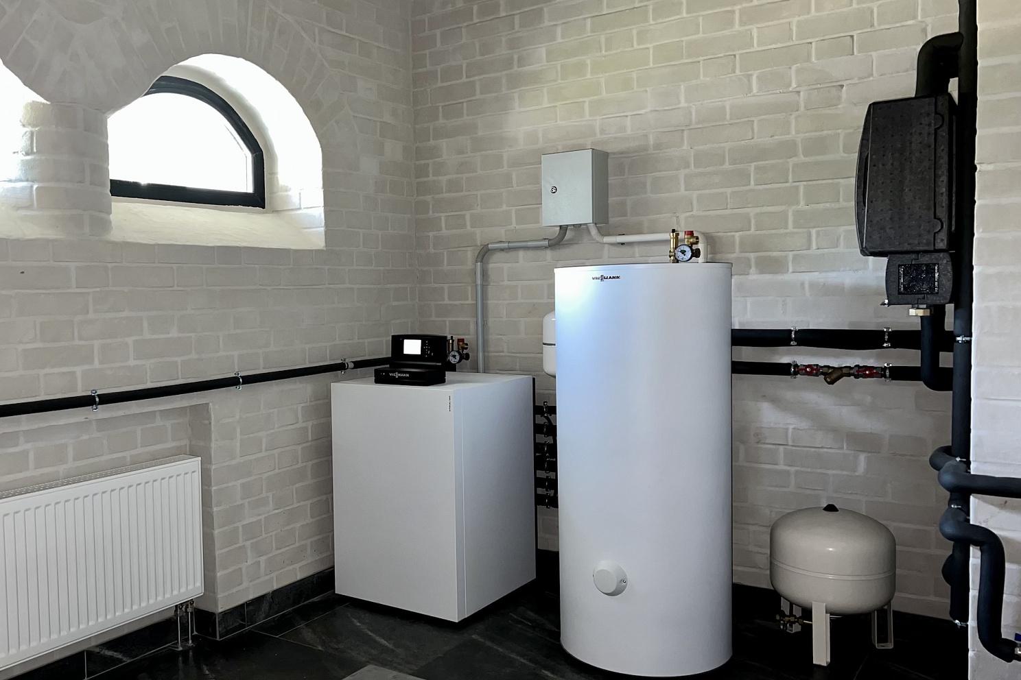 ทำความเข้าใจปั๊มความร้อน: ระบบทำความเย็นและความร้อนที่ทันสมัย