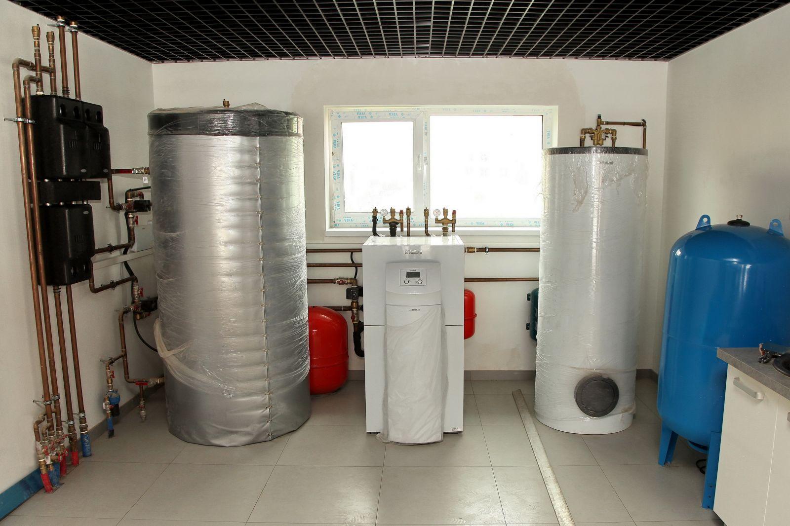 ลดรอยเท้าคาร์บอนด้วยปั๊มความร้อน: เพื่อโลกและบ้านที่ดีขึ้น